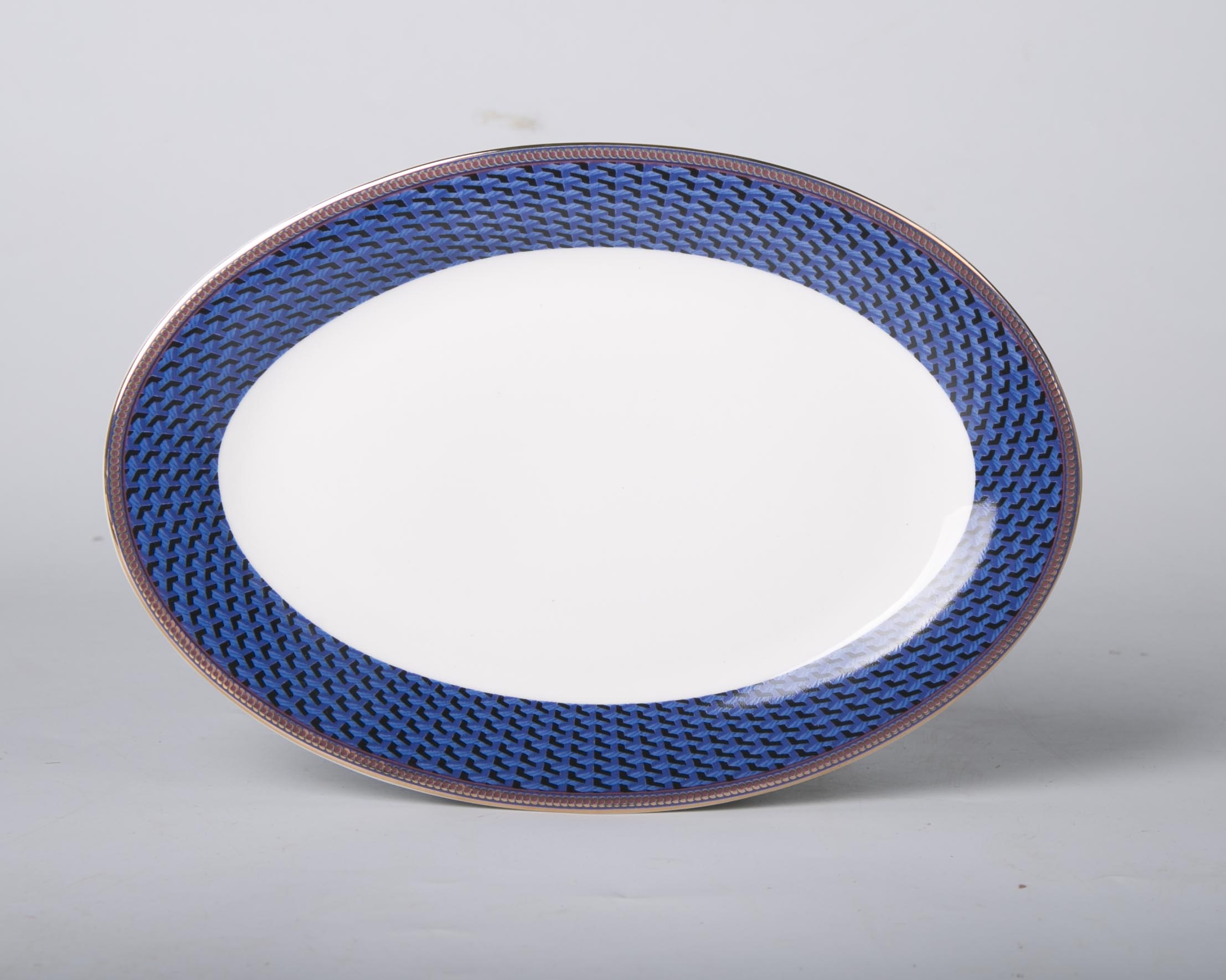Symphony byzance oval plate